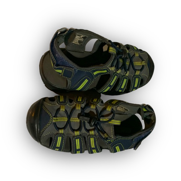 Khombu • Black No-Tie Sandals • Youth Slides Size: 2 - Picture 2 of 6